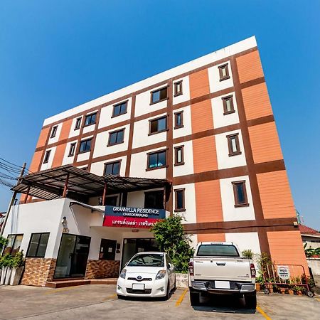 Aparthotel Grannylla Charoenkrung Bangkok Esterno foto